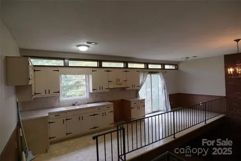 Other - 1605 3rd Ne St NE, Conover, NC 28613 photo 3 of 9