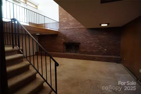 Living - 1605 3rd Ne St NE, Conover, NC 28613 photo 5 of 6