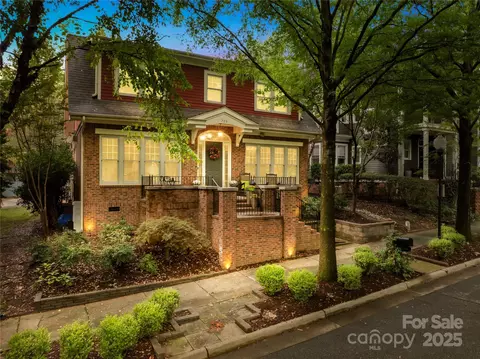 726 E 10th St, Charlotte, NC 28202