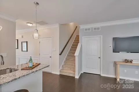 Entry Way - 515 Stickley Pl, Lancaster, SC 29720 photo 4 of 4