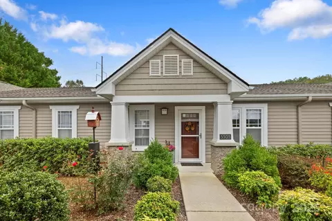 5303 Wood Duck Way, Hendersonville, NC 28792