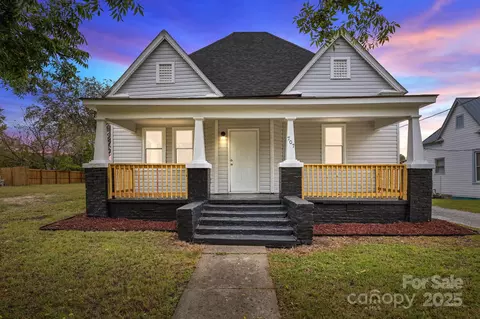 707 S Yadkin Ave, Spencer, NC 28159