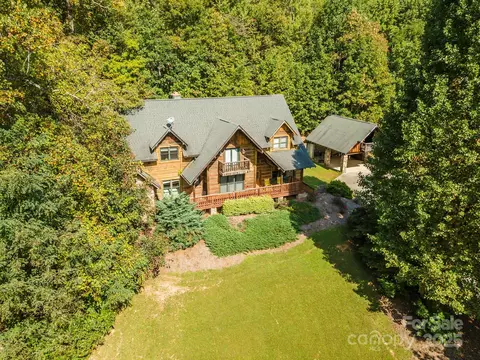 85 Prospectors Trl, Black Mountain, NC 28711