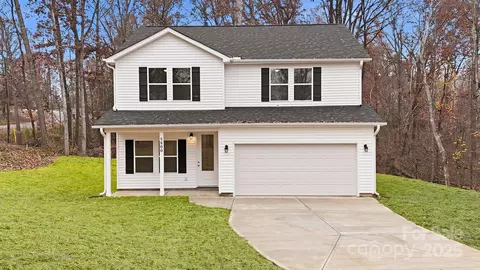 5800 Raintree Cir, Concord, NC 28027