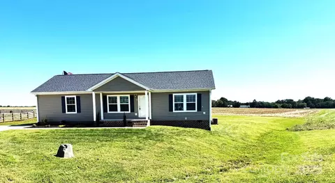 197 Burleson Pt, Woodleaf, NC 27054