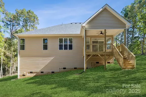 2416 Forrestbrook Dr, Kannapolis, NC 28083 photo 41