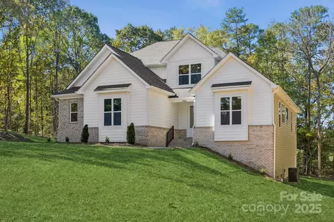 2416 Forrestbrook Dr, Kannapolis, NC 28083 photo 3