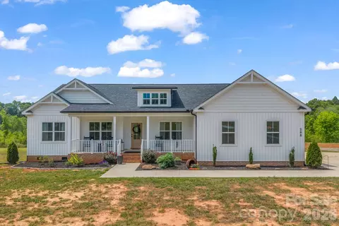 288 Maypole Ct, Forest City, NC 28043
