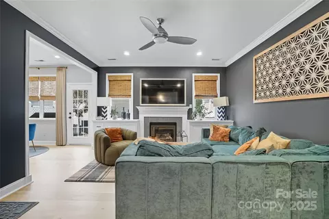 10048 Switchyard Dr, Cornelius, NC 28031 photo 7