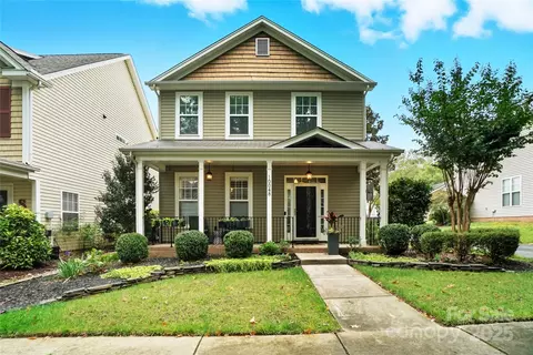 10048 Switchyard Dr, Cornelius, NC 28031