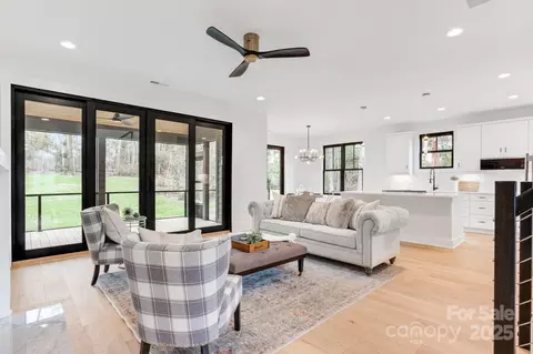 Living - 25 Reta Rd, Fairview, NC 28730 photo 1 of 4