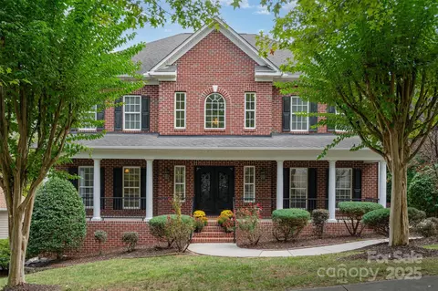 1009 Brookline Dr, Huntersville, NC 28078