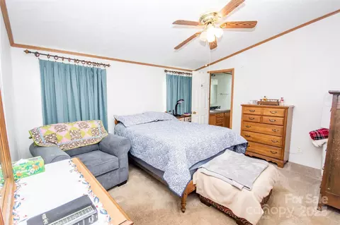 Bedroom - 159 Shaw Rd, Harmony, NC 28634 photo 1 of 7
