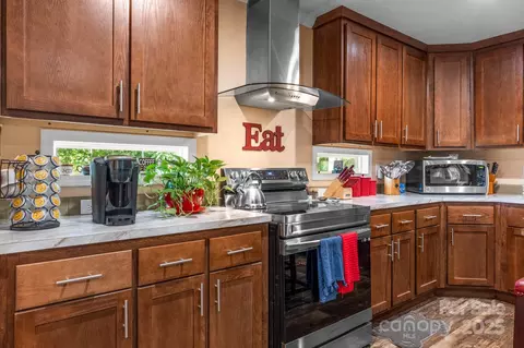200 Vista Pointe Dr, Stony Point, NC 28678