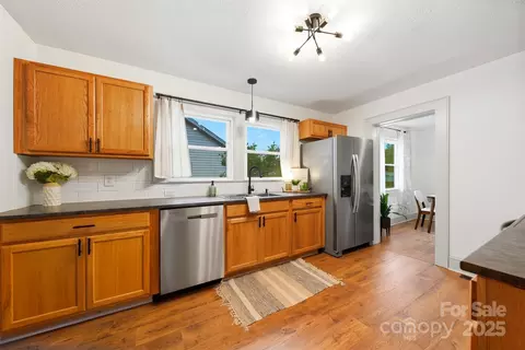 Kitchen - 814 2nd Sw Ave SW, Conover, NC 28613 photo 2 of 5
