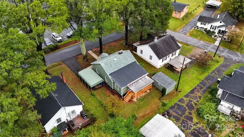 View/Area - 814 2nd Sw Ave SW, Conover, NC 28613 photo 4 of 4