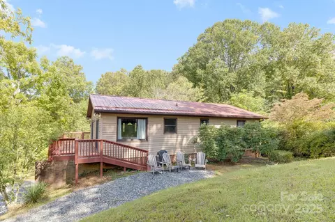 63 Blue Heron Trl, Brevard, NC 28712
