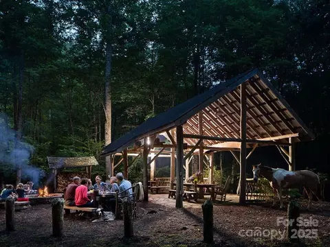 Exterior - 143 Lodestone 418 Dr #418, Sylva, NC 28779 photo 10 of 10