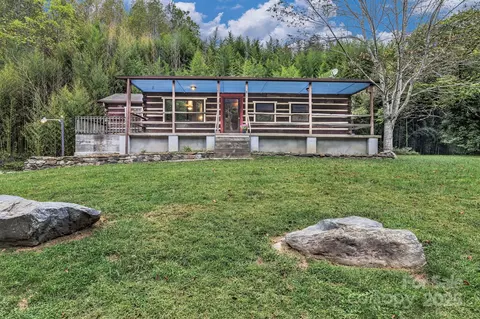 200 Dry Branch Rd, Marshall, NC 28753