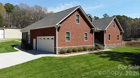 15027 Beatties Ford Rd, Huntersville, NC 28078