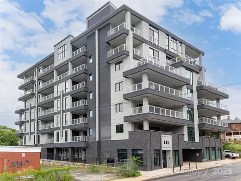 145 Biltmore 101 Ave #101, Asheville, NC 28801