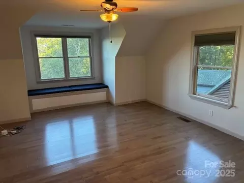 Bedroom - 1077 Melrose Mountain Rd, Tryon, NC 28782 photo 3 of 4
