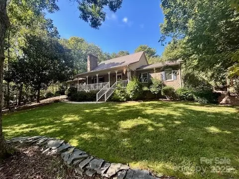 399 Thompson Dr, Hudson, NC 28638