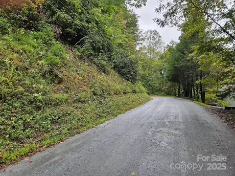 0 Rainbow 8 Cir #8, Lake Lure, NC 28746