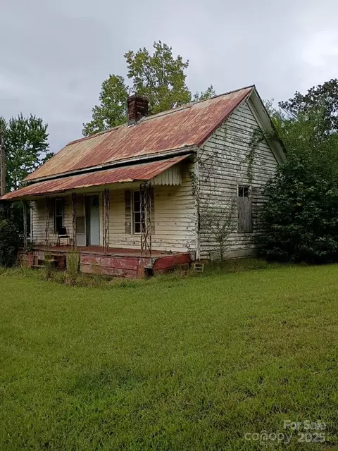 290 Wallace Rd, Ellenboro, NC 28040