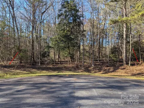 131 Stormy 21 Ct #21, New London, NC 28127