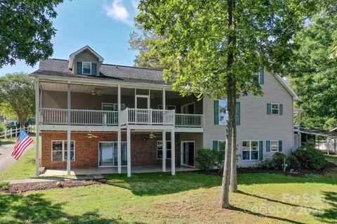 8412 Ediths Ln, Terrell, NC 28682 photo 3