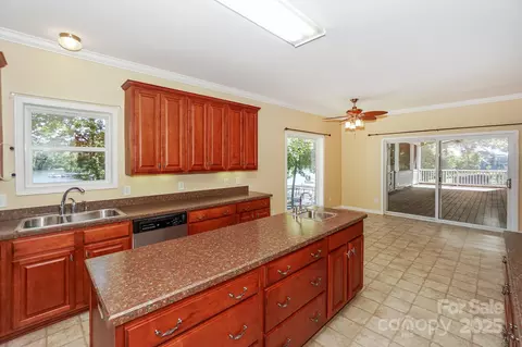 8412 Ediths Ln, Terrell, NC 28682 photo 13