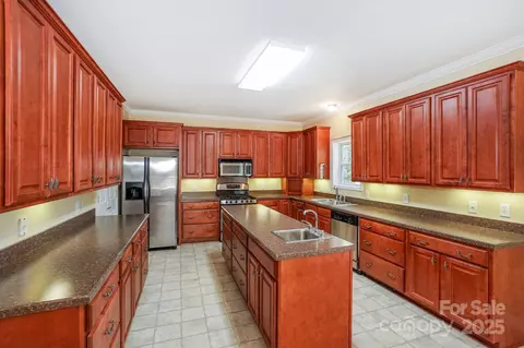 8412 Ediths Ln, Terrell, NC 28682 photo 15