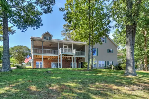 8412 Ediths Ln, Terrell, NC 28682 photo 2