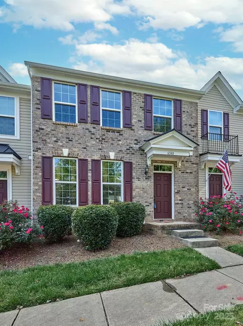 6540 Hasley Woods Dr, Huntersville, NC 28078