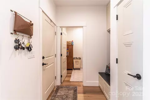 Entry Way - 602 Kames Nw Ct NW, Conover, NC 28613 photo 4 of 7