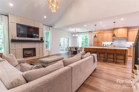 Living - 602 Kames Nw Ct NW, Conover, NC 28613 photo 1 of 7
