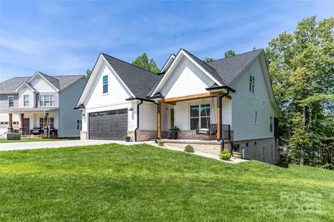 Exterior - 602 Kames Nw Ct NW, Conover, NC 28613 photo 3 of 8
