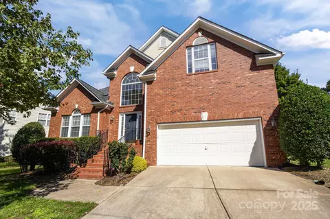 6623 Elfreda Rd, Charlotte, NC 28270