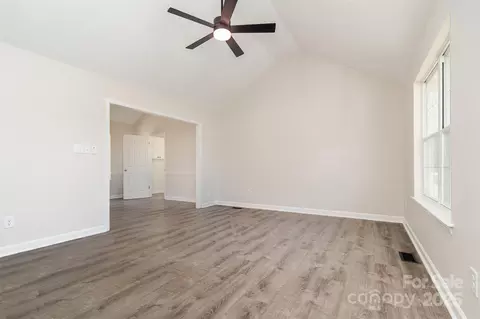 Living - 600 Station Dr, Monroe, NC 28110 photo 2 of 3