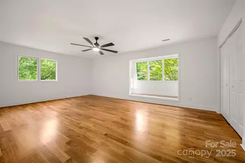 Bedroom - 160 Lasae Ln, Tryon, NC 28782 photo 4 of 7