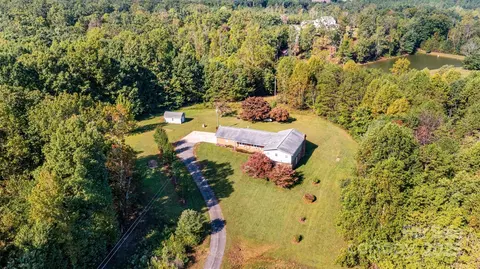 4015 Nc Hwy 18 Hwy, Vale, NC 28168