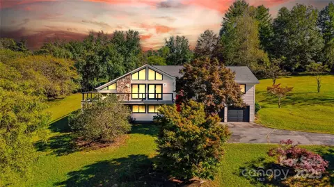 364 S Mills River Rd, Mills River, NC 28759