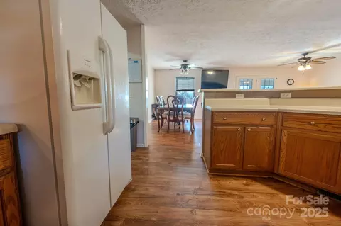 Other - 565 Overlook Dr, Spruce Pine, NC 28777 photo 14 of 16