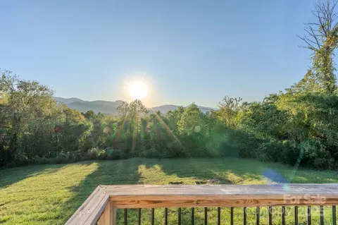 Exterior - 565 Overlook Dr, Spruce Pine, NC 28777 photo 7 of 7