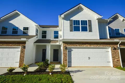 115 Sugg Trl, Weaverville, NC 28787