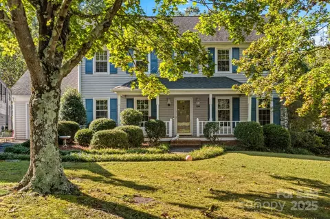 224 Winfield Dr, King, NC 27021