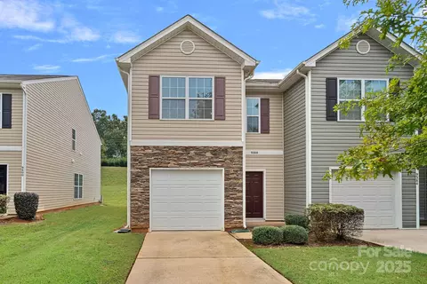 9388 Hamel St, Charlotte, NC 28215