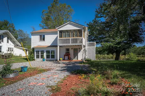 Exterior - 3755 Broad St, Clyde, NC 28721 photo 2 of 14
