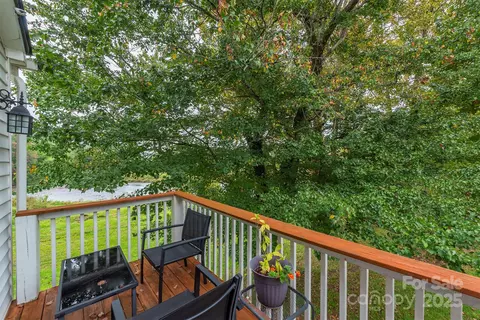 Exterior - 3755 Broad St, Clyde, NC 28721 photo 7 of 14